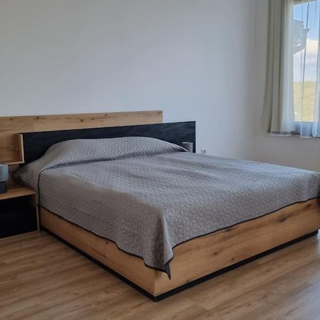 Guest Rooms Sea View バルチク エクステリア 写真
