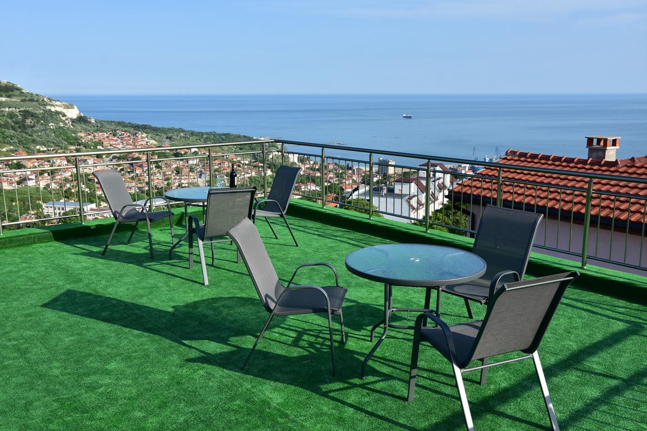 Guest Rooms Sea View バルチク エクステリア 写真